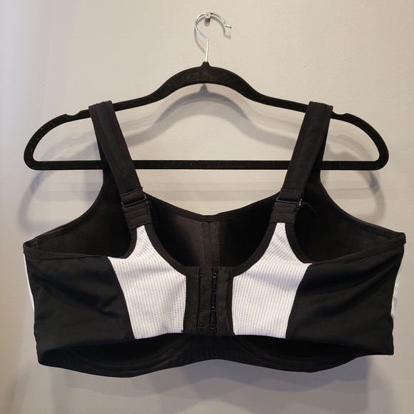 Parfait Convertible Underwire Sports Bra - 40G US - Picture 5 of 8